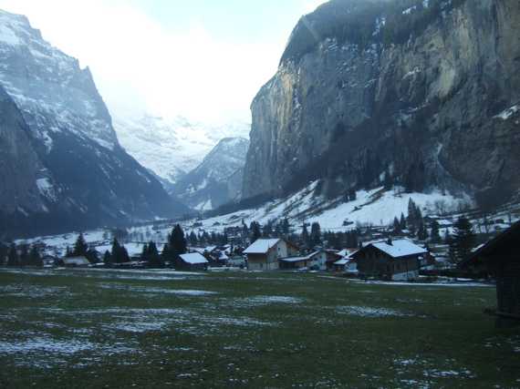 Bahnfahrt nach Wengen