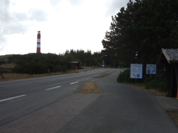 Wiederkehrende Kreuzung mit Leuchturm