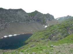 ... empfindet man die Landschaft wieder als mild: der Hagelsee