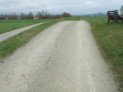 wahlweise oben Schotter oder unten Asphalt