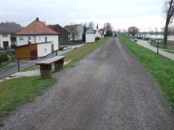 Der Oberaltdeich bei vor Niederalteich