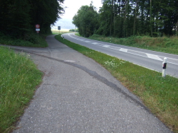 oder weit weg ber'n Berg hinter dem Kernkraftwerk