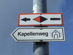 Der Kapellenweg begleitet uns