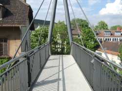 eine gefhrliche Brcke