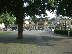 zurck am Bahnhof Neustadt